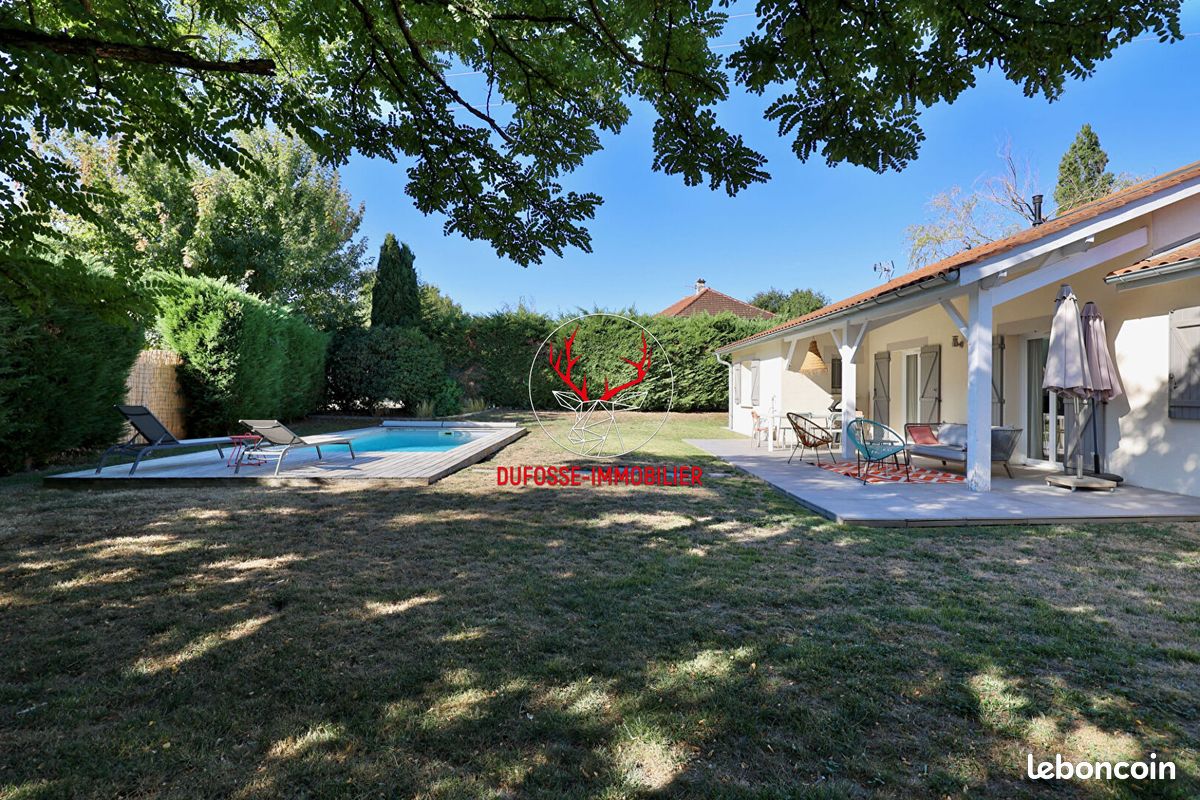 Maison 6 pièces 141 m² · à Lentilly · 141 m² · 730 000 €
