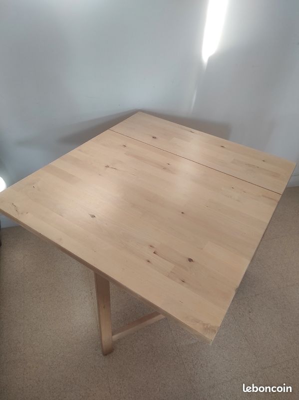 Table norden Ikea à rabats en excellent état (image 6)