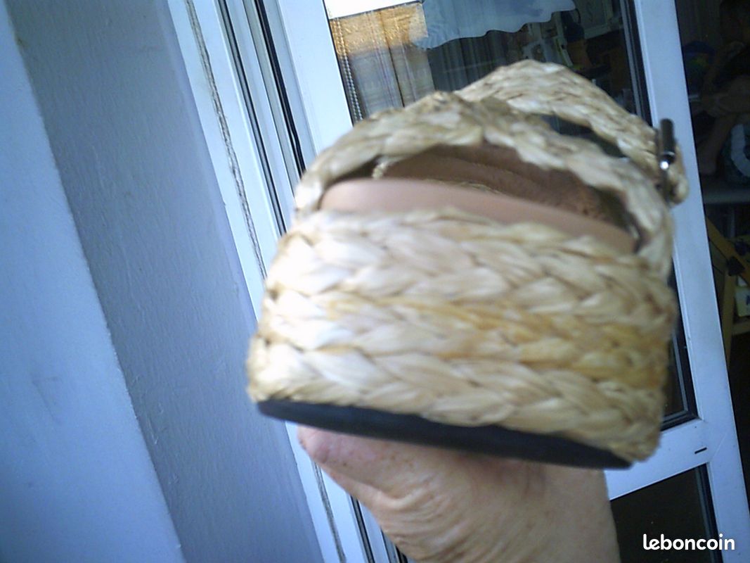 Sandales compensées en cuir Minelli (image 13)