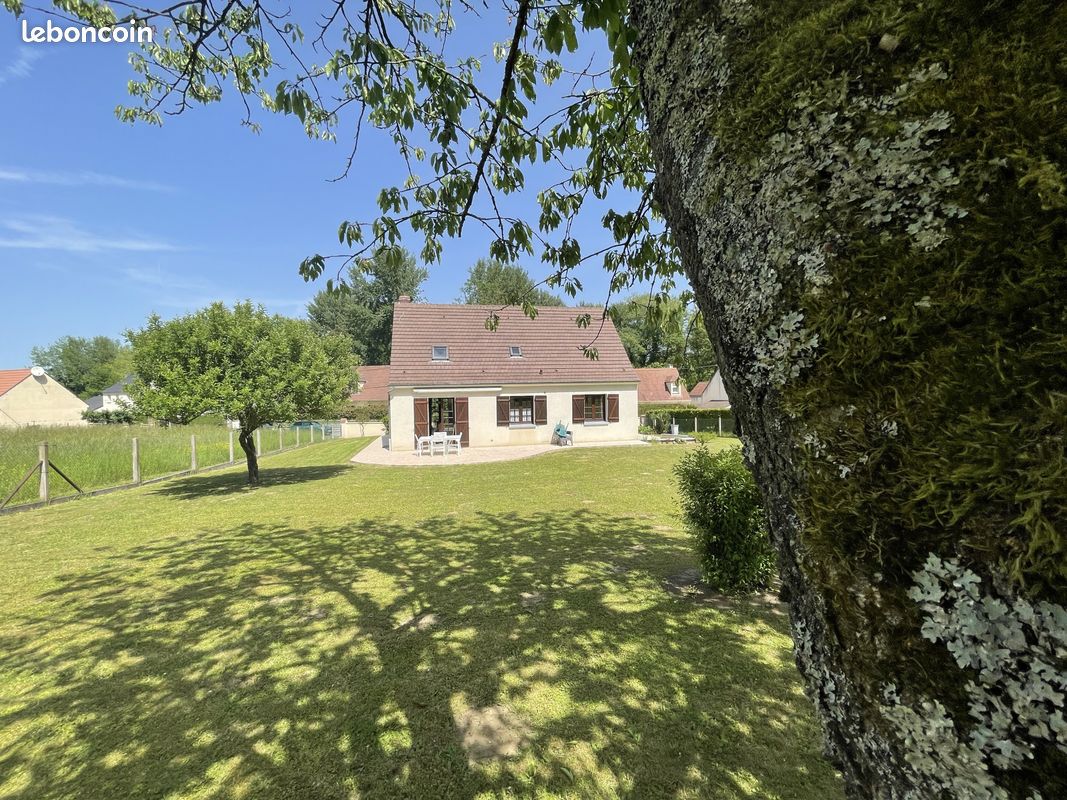 Maison 5 pièces 119 m² · à Pierrefonds · 119 m² · 262 000 €