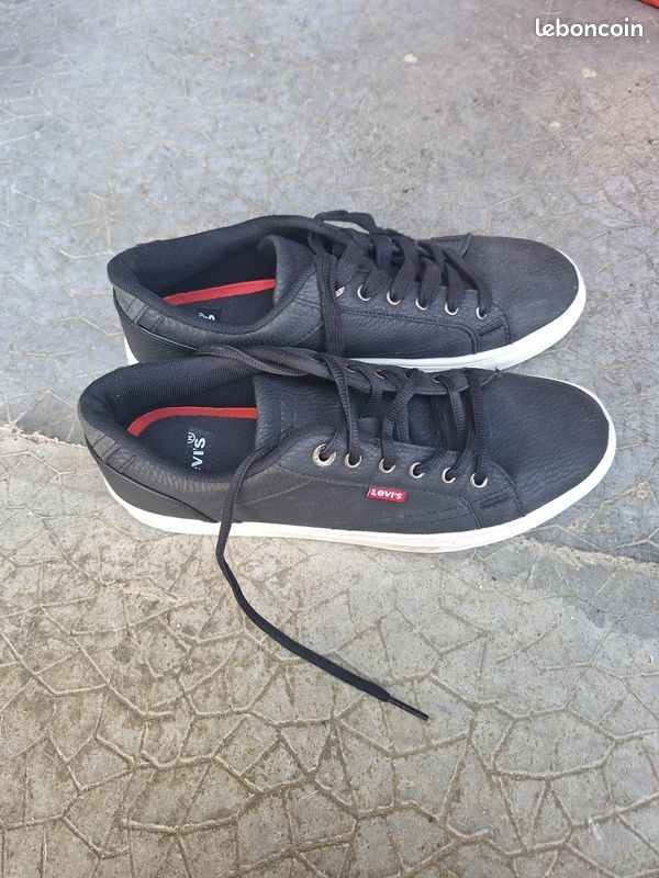 Chaussure levi's taille 40 (image 2)