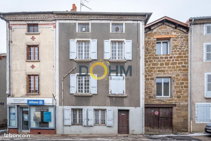 Immeuble 3 pièces 160 m²