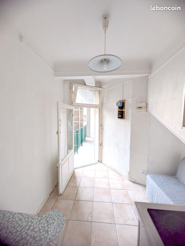 Appartement 1 pièce 8 m² · à Paris · 7,5 m² · 65 000 €