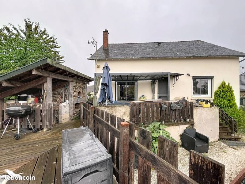 Maison 6 pièces 139 m² · à Vignols · 139 m² · 202 900 €