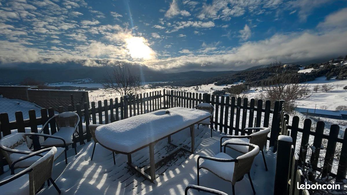 Le cottage des Pléiades : vue imprenable sur lac et montagnes et calme absolu (image 4)