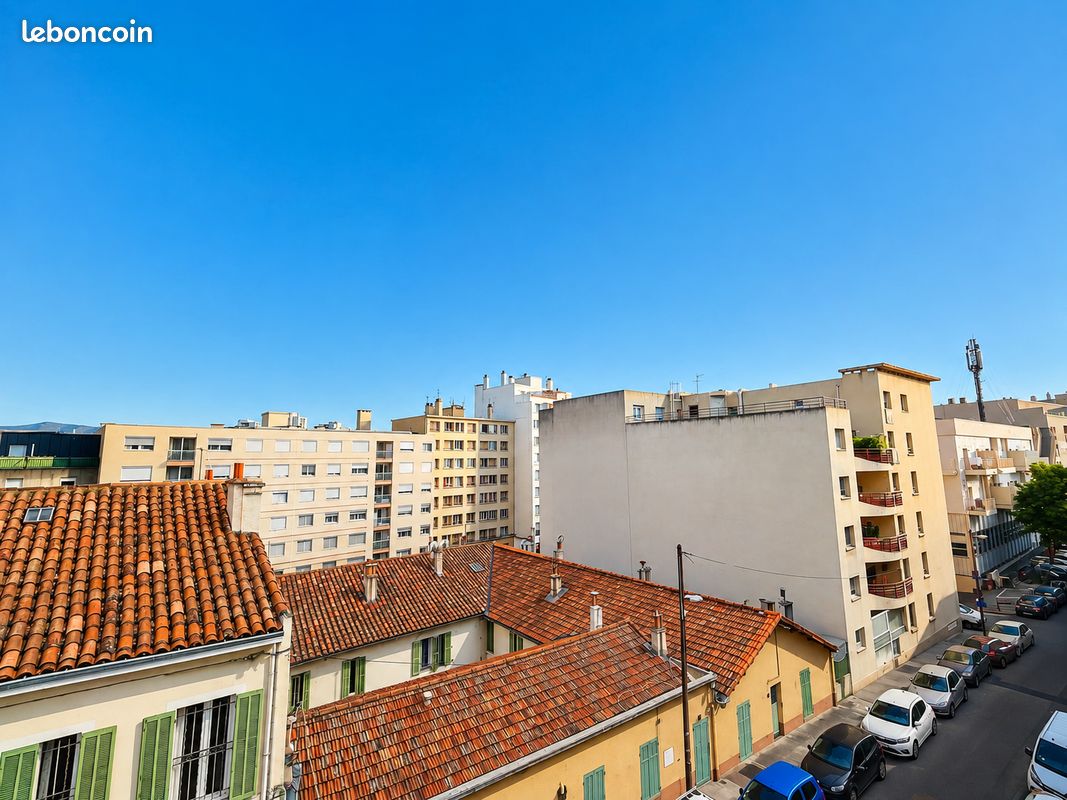 Appartement 3 pièces 68 m² · à Marseille · 68 m² · 139 000 €