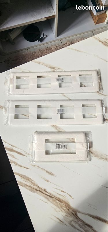 Lot De 3 Plaques Alu Legrand Mosaic Pour Modules électriques - Neuf