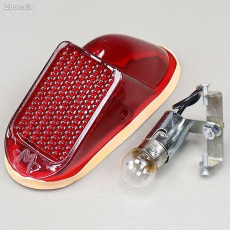 Cabochon Feu Arrière Avec Joint Manducher Mobylette Motobecane Motoconfort  Cady M1 Mbk 16951
