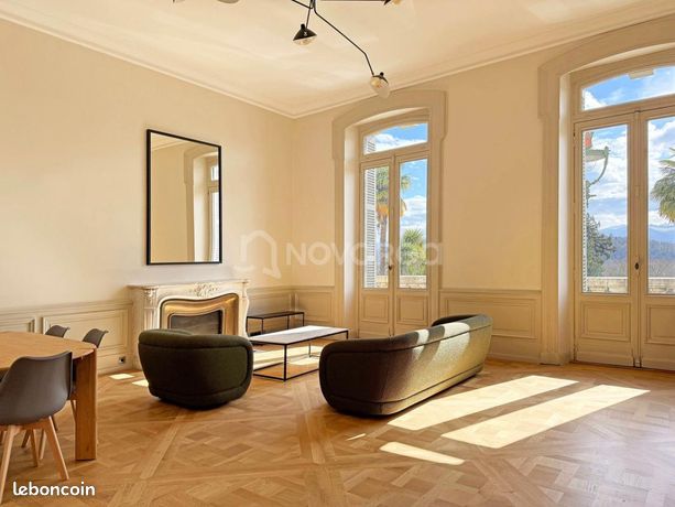 Appartement 3 pièces 121 m²