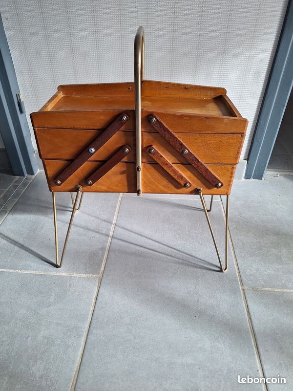 Rare travailleuse enfant Années 60 vintage couturière (image 1)