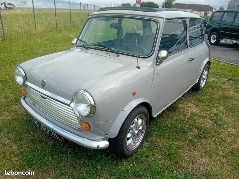 Austin Mini 1000 (image 1)