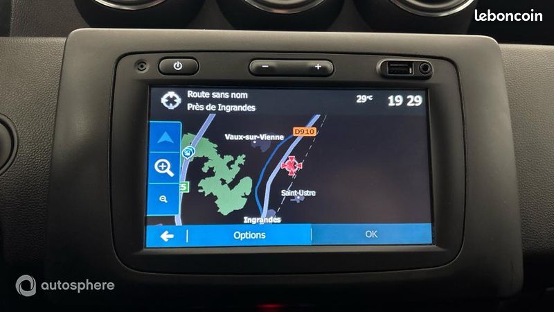 Dacia Duster 1.0 ECO-G 100ch 15 ans 4x2 - E6U (image 18)
