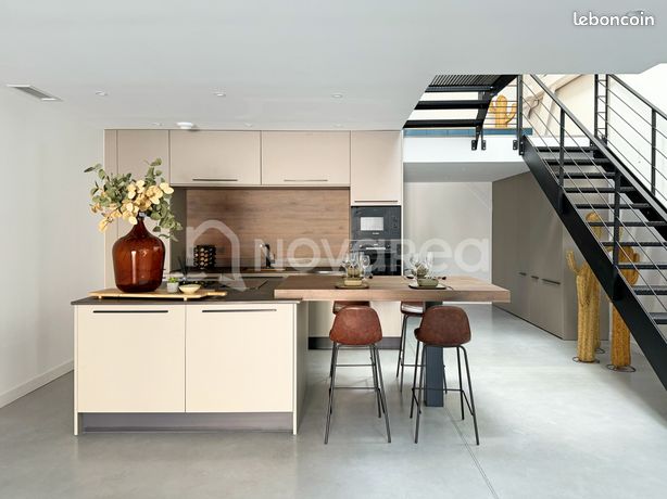 Loft 5 pièces 142 m²