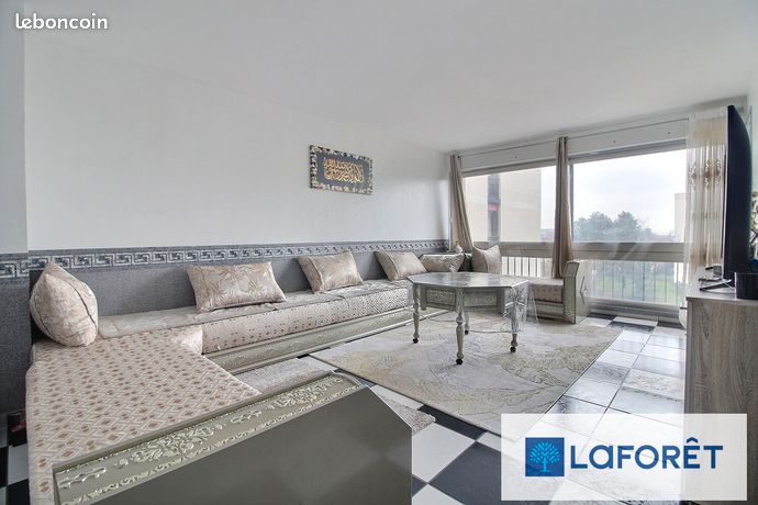 https://img.leboncoin.fr/api/v1/lbcpb1/images/69/f7/83/69f783d12d90bed62bfc3befe761e3a53346a9e4.jpg?rule=ad-image