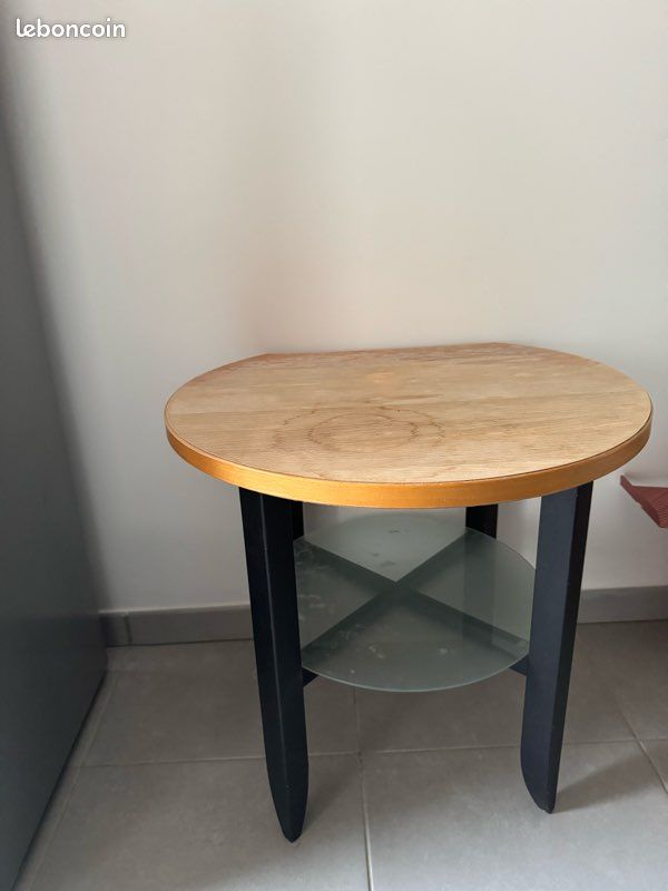 Table à remettre en état (image 1)