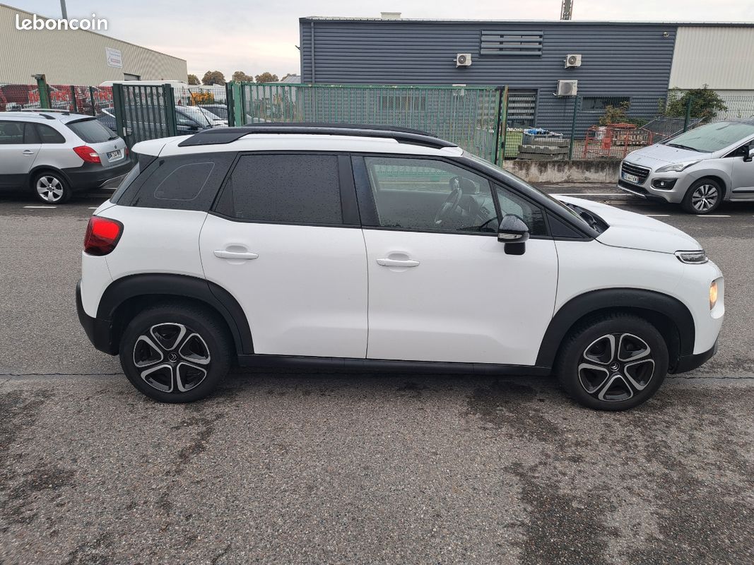 Citroen c3 aircross 1.5 hdi 120cv boite- auto eat6 (image 4)