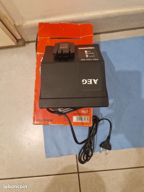 Chargeur AEG neuf possible envoie (image 2)