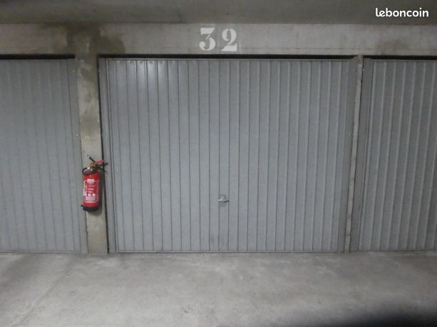 Garage/box fermé à louer Charpennes