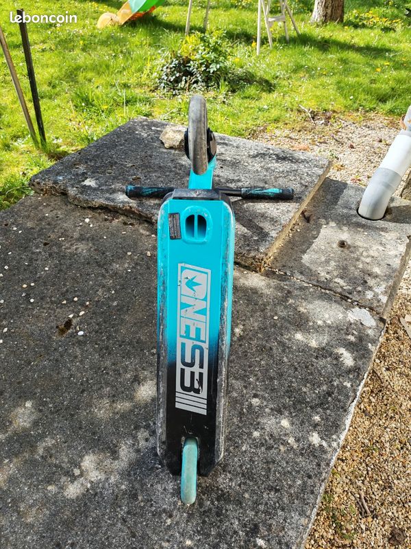 Trottinette Cascade Blunt One S3 Complète – Turquoise, Hauteur 78cm, Roues 110mm (neuf)