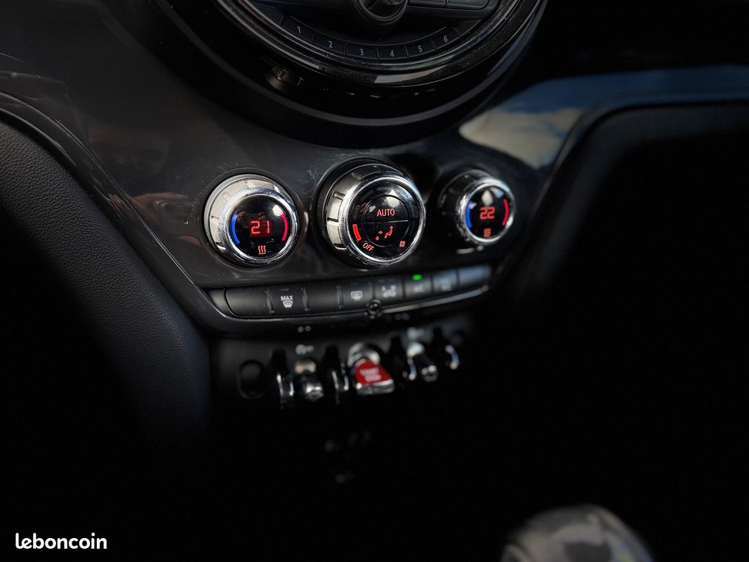 MINI COUNTRYMAN F60 136 ch BVA6 Cooper John Cooper Works CUIR BOITE AUTO GPS GARANTIE 12 MOIS (image 21)