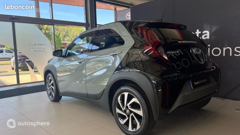 Toyota Aygo X 1.0 VVT-i 72ch Design MY24 (image 7)