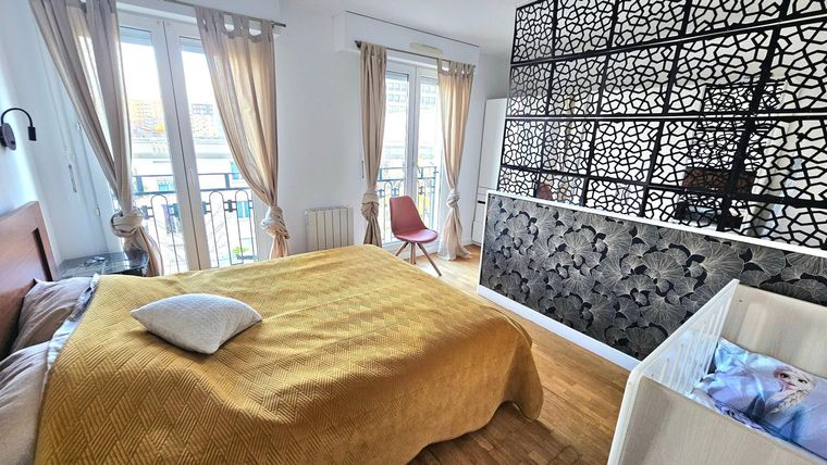 Appartement a louer paris-14e-arrondissement - 5 pièce(s) - 103 m2 - Surfyn