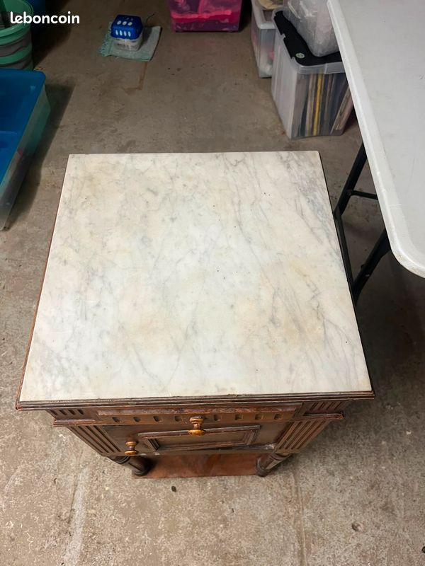 Table de nuit (image 2)