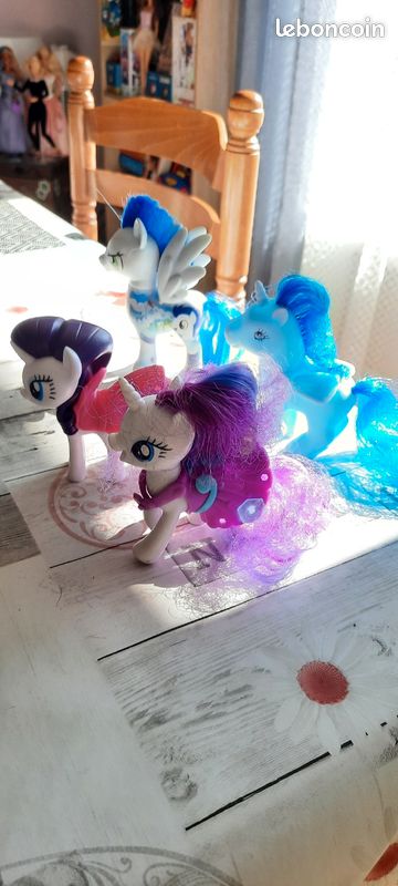 Lot de 4 petits poneys, 2 marque Pony (image 7)