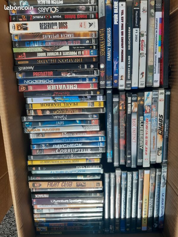 Lots de 350 DVD (image 2)