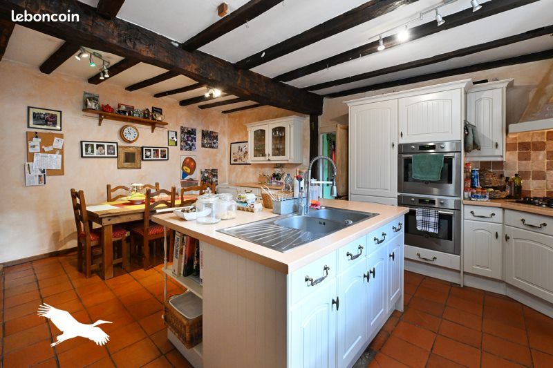 Maison 7 pièces 300 m² (image 4)