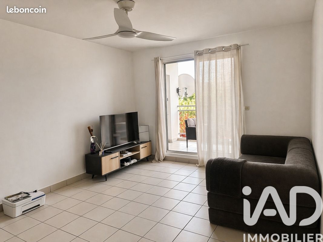 Appartement 2 pièces 42 m² · à Saint-Denis · 42 m² · 99 000 €