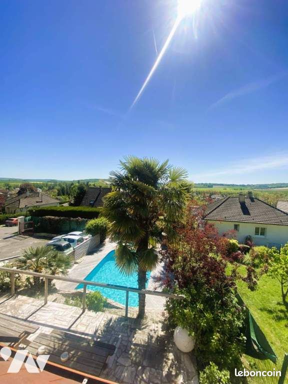 Maison 6 pièces 164 m² · à Chevincourt · 164 m² · 379 500 €