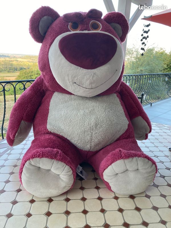 Grosse peluche disney (image 1)