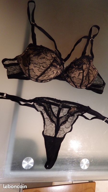 Soutien-gorge Bandeau Chantal Thomass - Taille 95B - Noir Avec Noeuds - Push-up - Neuf Avec étiquettes