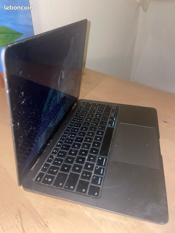 Restored Apple MacBook Air 13.3" Intel i5-5250U 1.6GHz 4GB 128GB SSD Laptop MJVE2LL/A