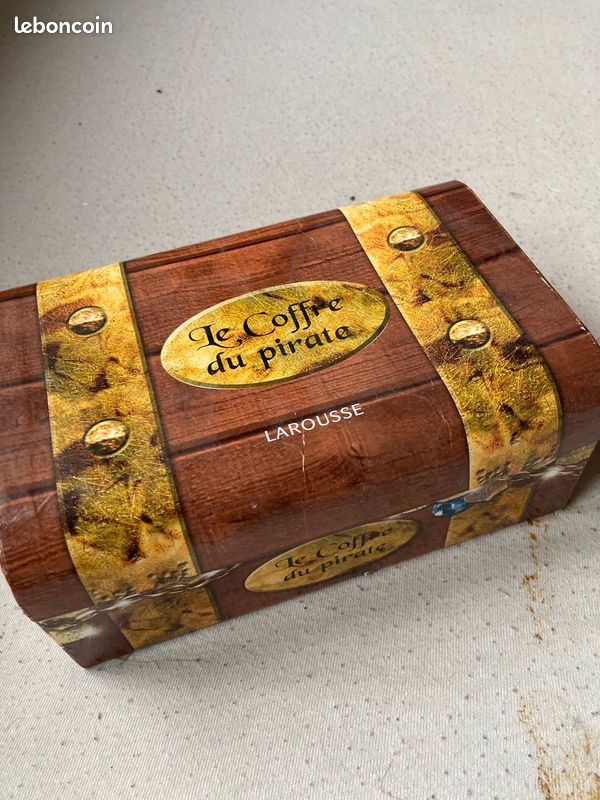 Coffre + pièces d’or (image 2)