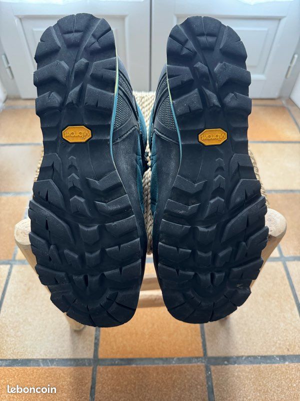 Paire De Mi-bas Randonnée Monnet Sports T41/42 - Style Montagnard - Neufs Avec étiquettes