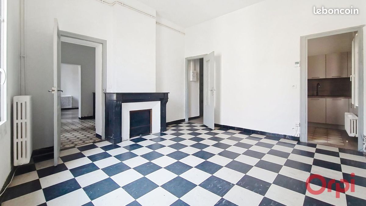 Appartement 5 pièces 94 m² · à Perpignan · 94 m² · 800 €