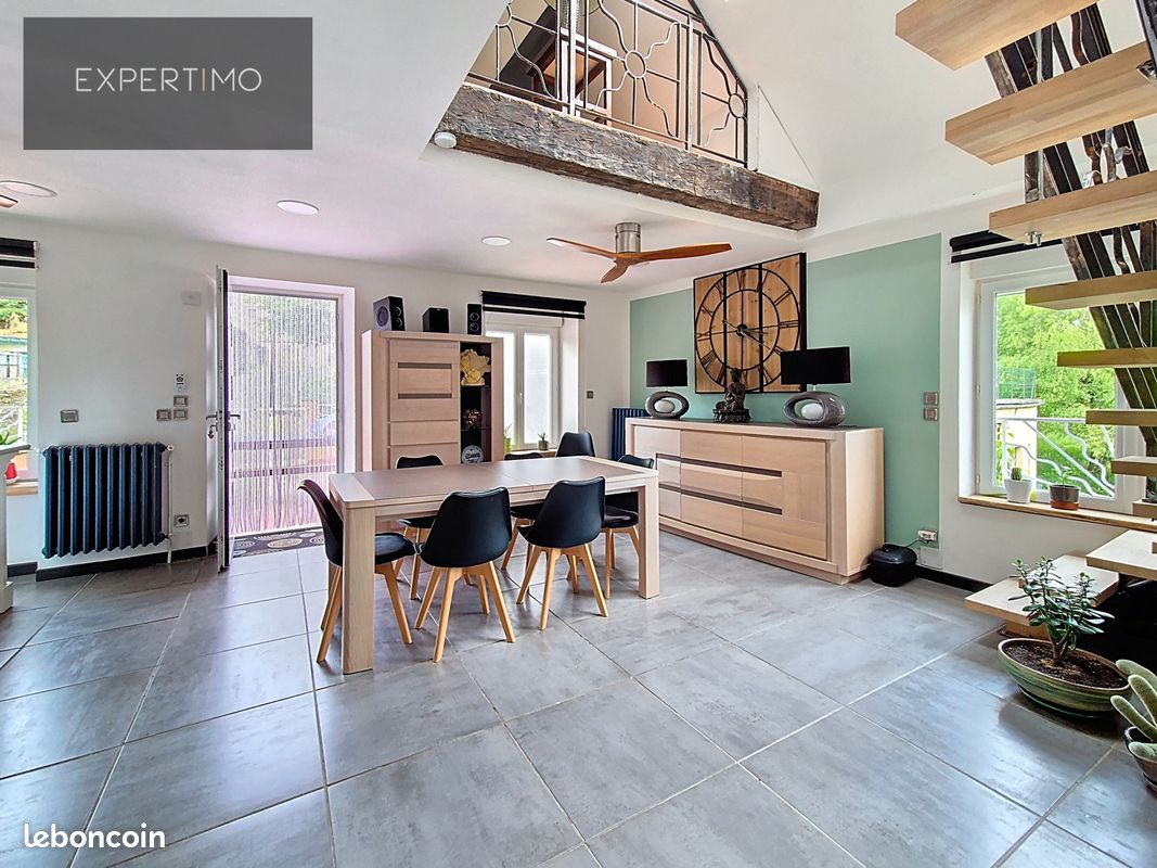 Maison 7 pièces 101 m² · à Villefranche-de-Panat · 101 m² · 175 000 €