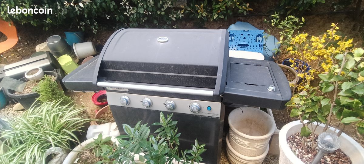 Barbecue à gaz (image 1)