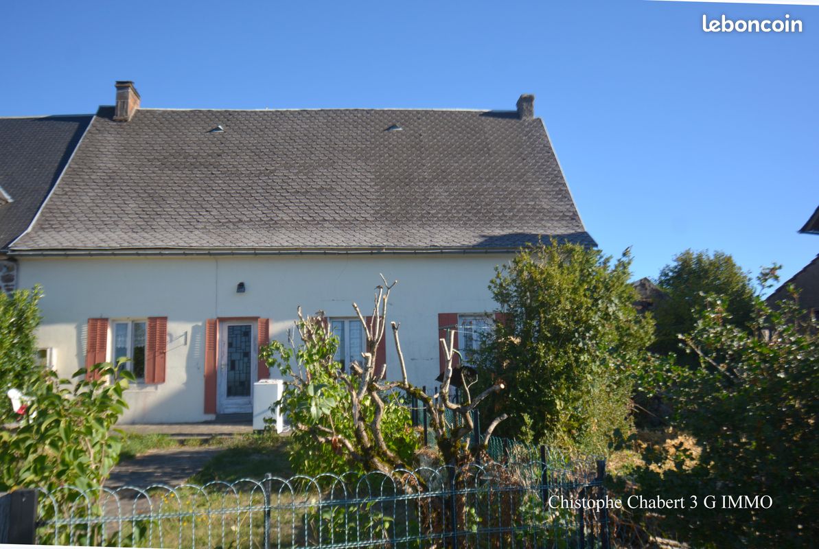 Maison 80 m² · à Saint-Sauves-d'Auvergne · 80 m² · 89 000 €