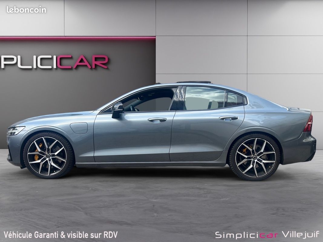 VOLVO S60 T8 Twin Engine 318 + 87 ch Geartronic 8 Polestar Engineered, Toit Ouvrant, Sièges et Volant Chauffa (image 7)