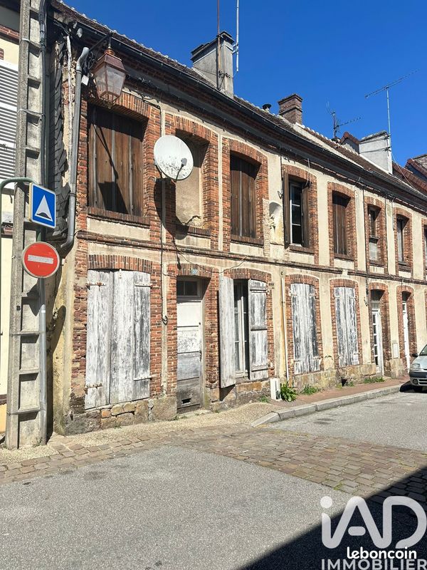 Local commercial 105 m² · à Verneuil d'Avre Et d'Iton · 105 m² · 80 000 €