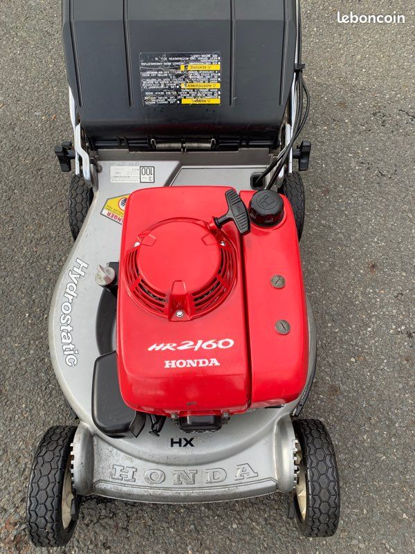 Tondeuse PRO Honda Jardin Plantes