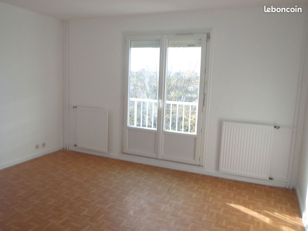 Appartement 1 pièce 23 m² · à Rillieux-la-Pape · 23 m² · 591 €
