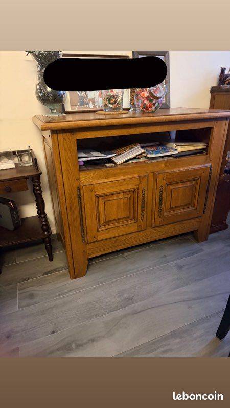 Buffet bas en bois massif (image 1)