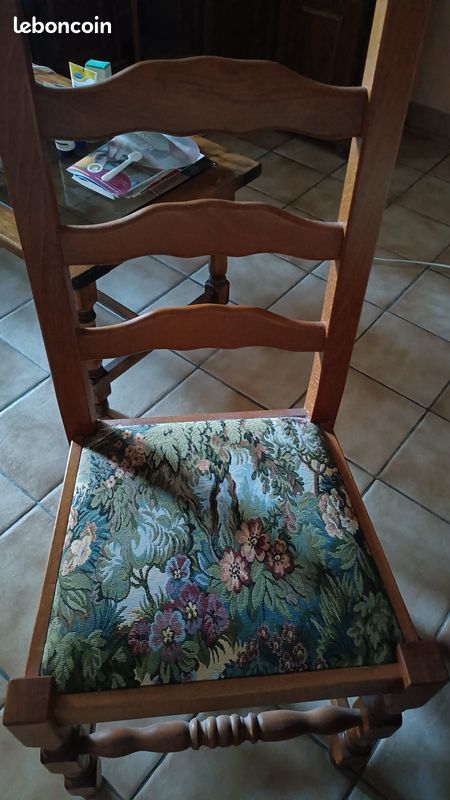 Table ovale et 6 chaises en chêne (image 3)