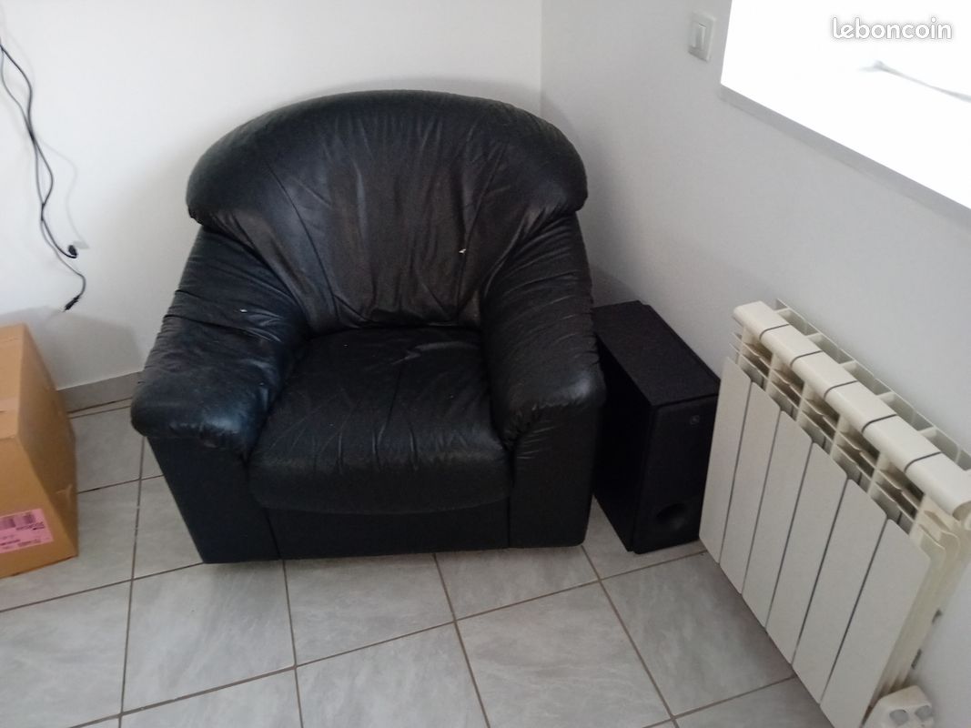 Fauteuil en cuir (image 1)