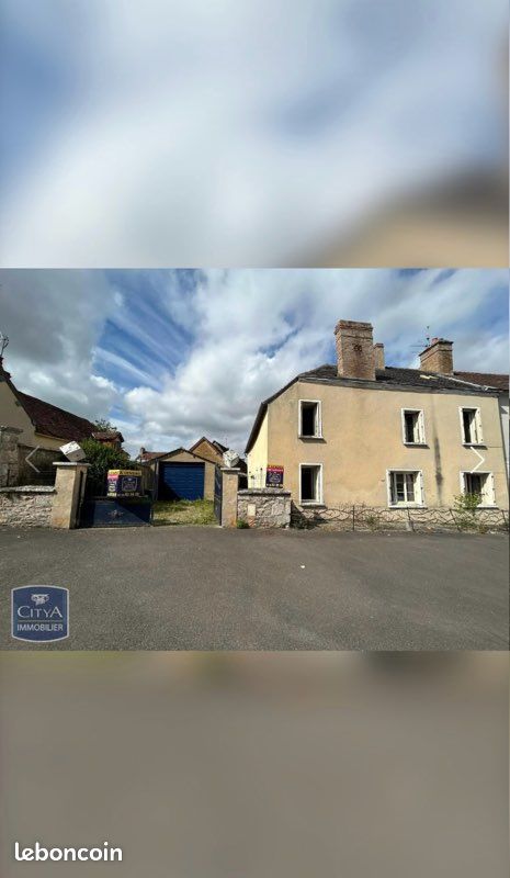 Maison 6 pièces 111 m² · à Bourg-le-Roi · 111 m² · 80 000 €