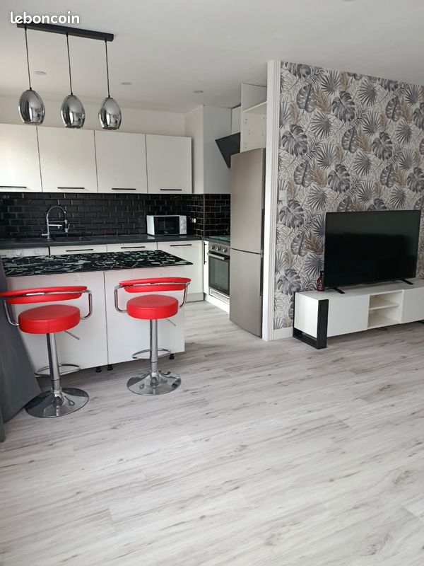 Appartement 3 pièces 56 m² · à Saint-Étienne · 56 m² · 63 000 €
